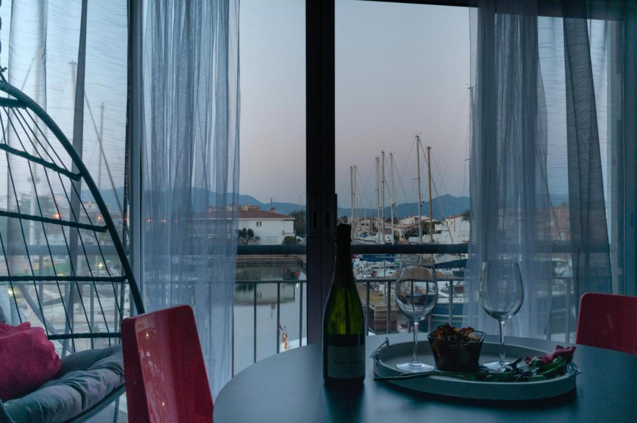 Estudio En 1ª Linea Con Vistas Al Puerto Deportivo By Insidehome Empuriabrava Exterior foto