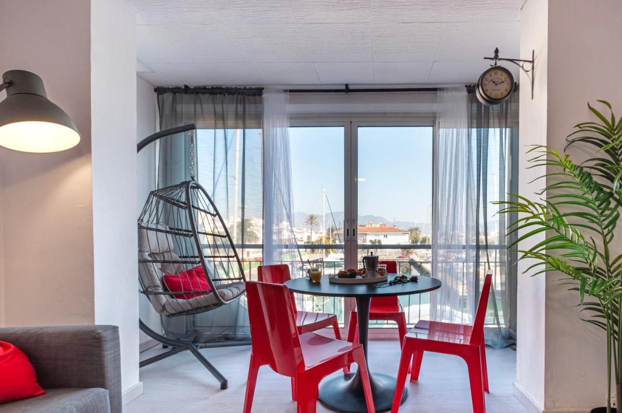 Estudio En 1ª Linea Con Vistas Al Puerto Deportivo By Insidehome Empuriabrava Exterior foto
