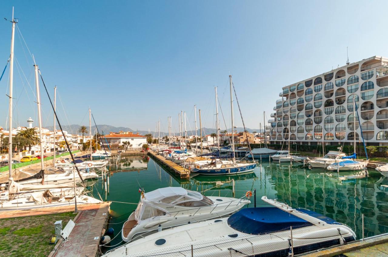 Estudio En 1ª Linea Con Vistas Al Puerto Deportivo By Insidehome Empuriabrava Exterior foto